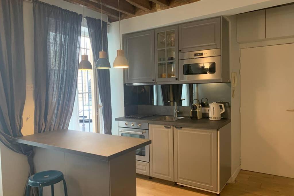 Appartement Charming Saint Germain Odeon Luxembourg